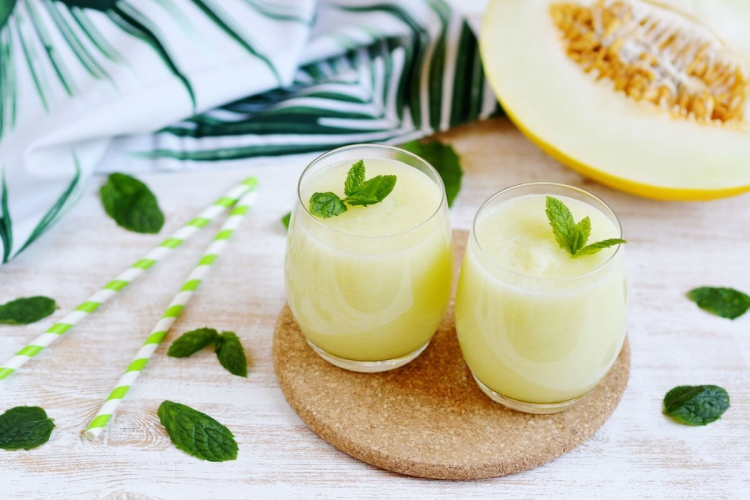 5 vitaminas caseiras proteicas para o verão