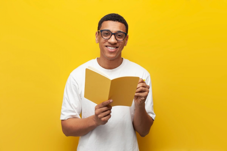 3 livros para iniciantes aprenderem inglês
