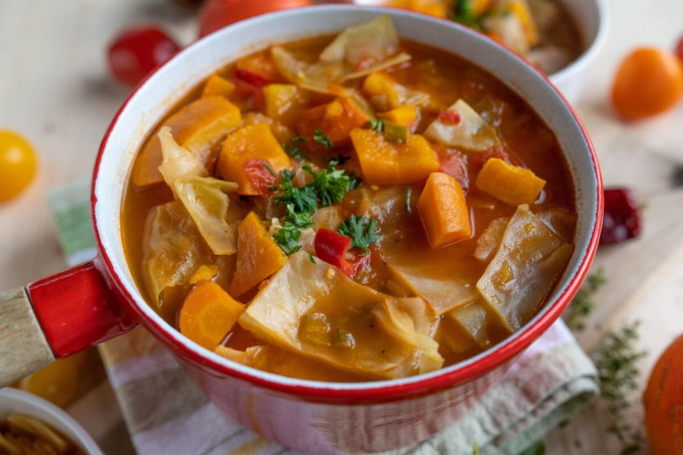 5 sopas práticas e deliciosas para o jantar nos dias frios